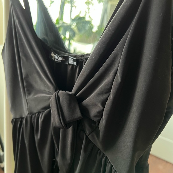 Nasty gal front tie black tank top - Picture 2 of 4